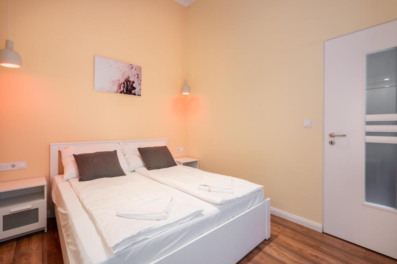 K87- Boutique Apartments, Best Location. By Bqa Budapest Room photo